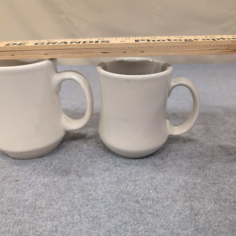 Ultima by Mikasa Cream Ceramic Diner Style Coffee Mugs Set of 2 NA307 - Picture 4 of 6